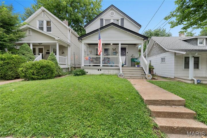 Property Photo:  7615 Jerome Avenue  MO 63143 