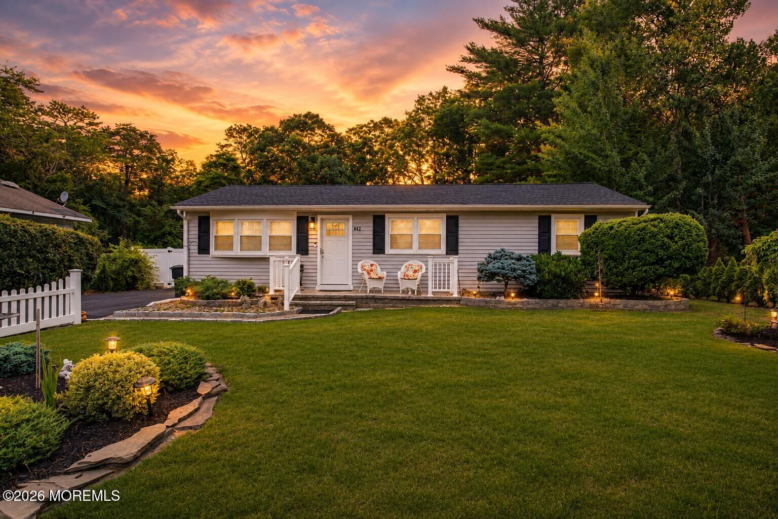Property Photo:  442 Irving Place  NJ 08755 