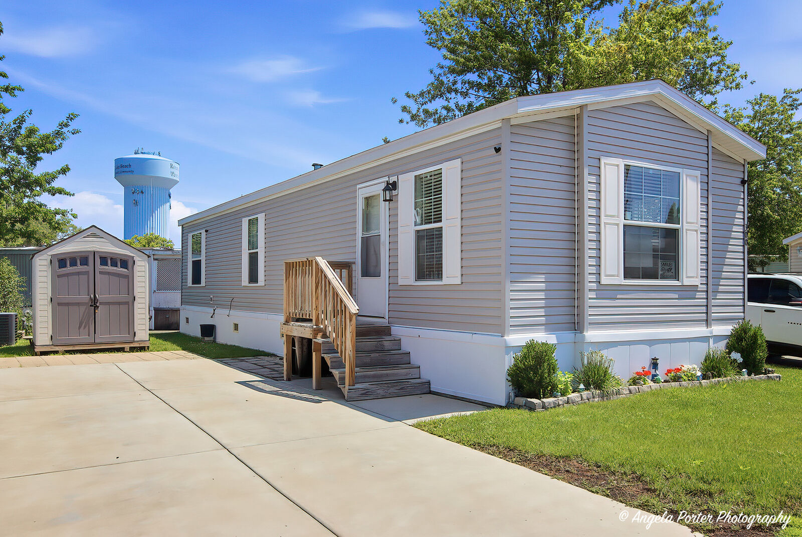 Property Photo:  300 A Ok Court  IL 60073 