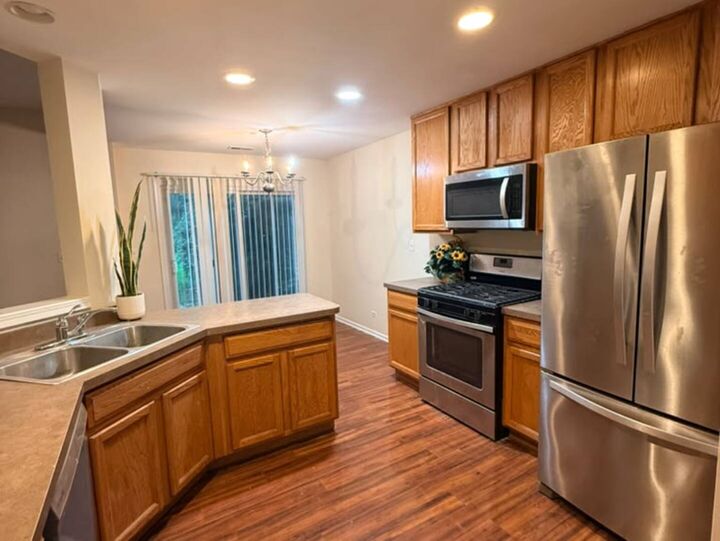 Property Photo:  565 Conservatory Lane  IL 60502 