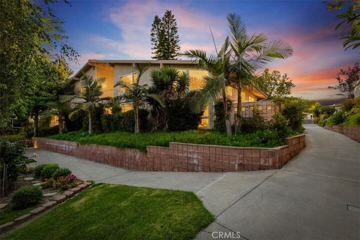 Property Photo: 397 Avenida Castilla C CA 92637