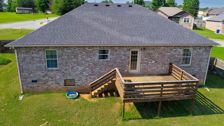 Property Photo:  100 Virginia Ct  TN 37160 