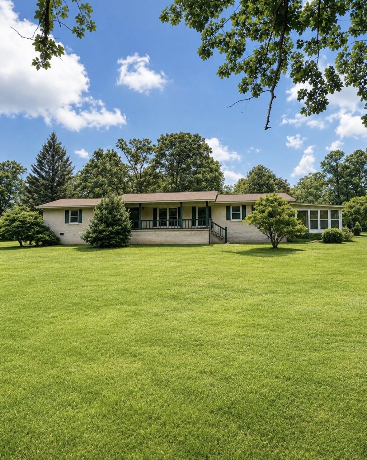Property Photo:  127 Mary St  TN 37387 
