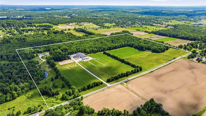 Property Photo:  3126 Mennonite Road  OH 44255 