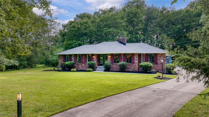 Property Photo:  4830 Som Center Road  OH 44022 