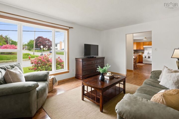 Property Photo:  443 Arklow Drive, Cole Harbour  NS B2W 2S1 
