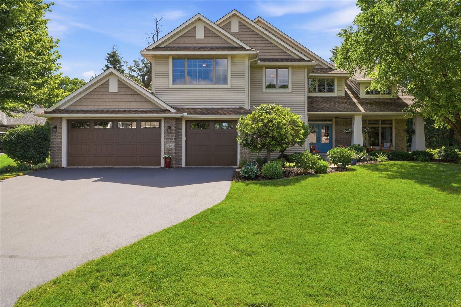 Property Photo:  18104 Lamar Court  MN 55044 