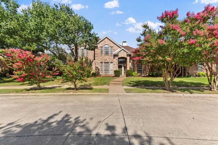 Property Photo:  751 Yellowstone Drive  TX 75002 