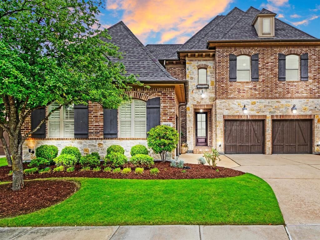 Property Photo: 2804 Dorset TX 75056