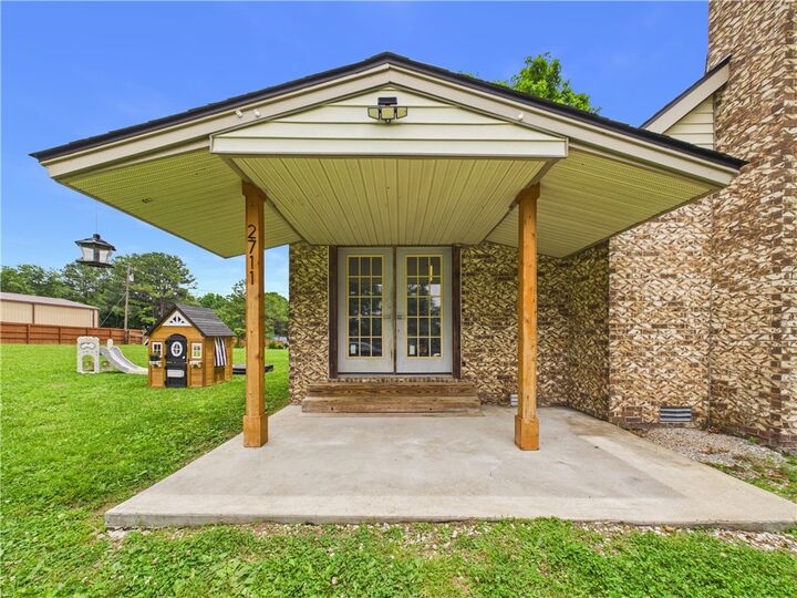 Property Photo:  2711 Aspen Lane  AR 72758 