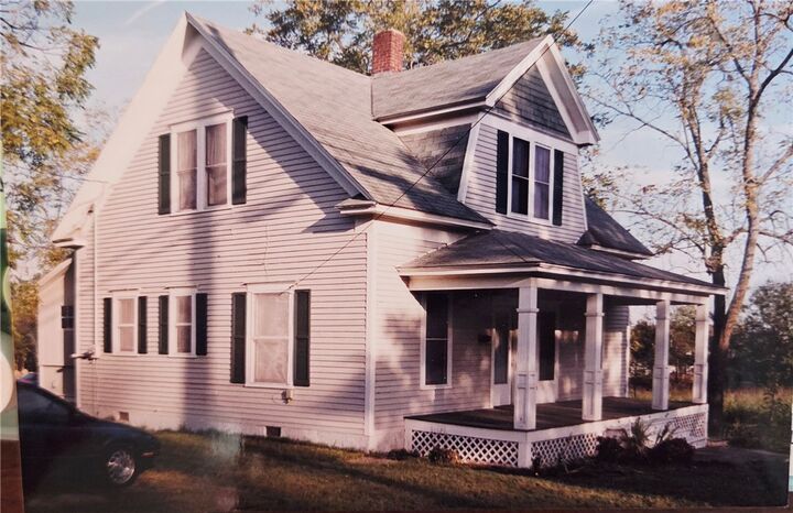 Property Photo:  902 N Mount Olive Street  AR 72761 