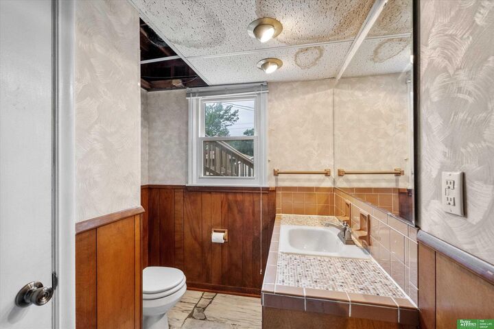 Property Photo:  3612 S 106th Street  NE 68124 