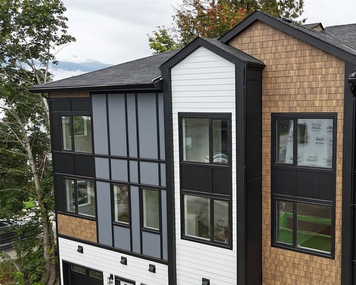 Property Photo: 408 King Street BC V0E 2S0