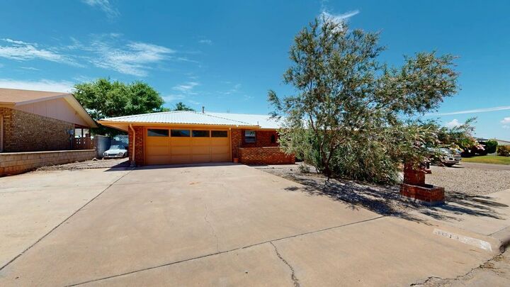 Property Photo:  3012 15th St  NM 88310 
