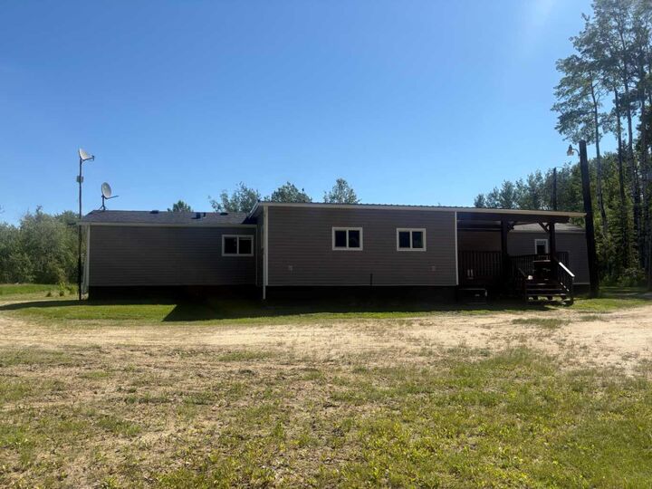 Property Photo:  2774 Stump Hollow Street  AB T0G 2K0 