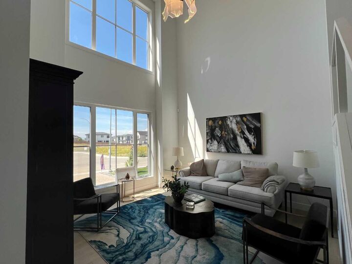 Property Photo: 48 Rockcliff Terrace NW AB T3G 0G6