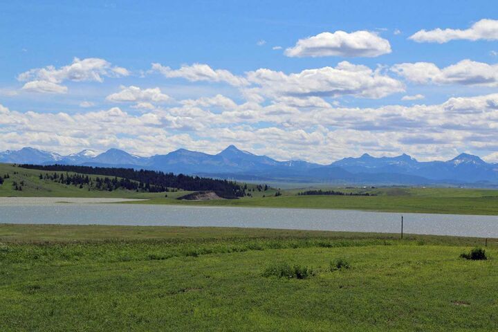 Property Photo:  7516 Range Road 30-2A  AB T0K 0P0 