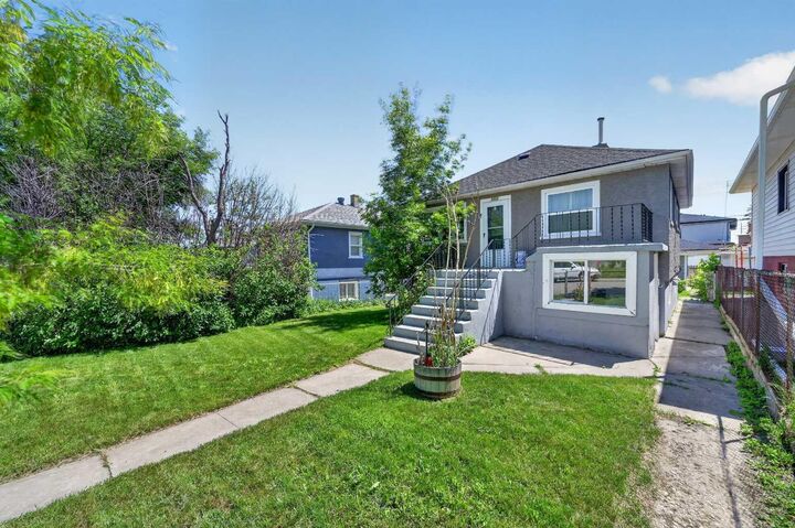 1212 Bantry Street NE — photo 1
