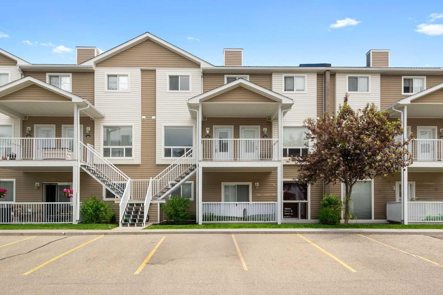 Property Photo: 321 Sunrise Terrace NE AB T1V 0C3
