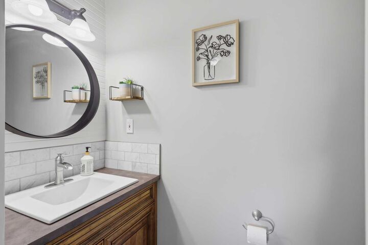 Property Photo:  8 Fir Close  AB T4S 2H9 