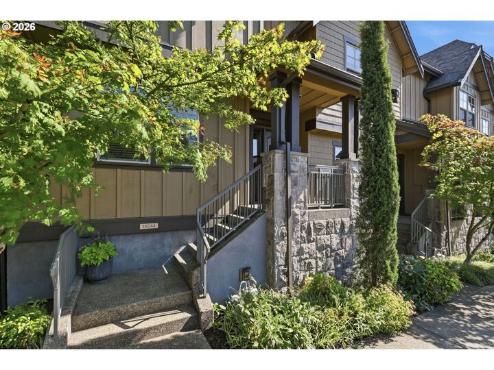 Property Photo:  10244 SW Taylor St  OR 97225 