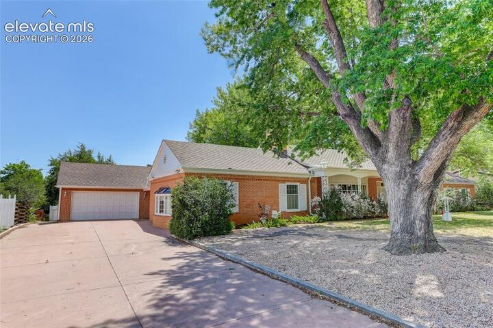 Property Photo:  5 El Encanto Drive  CO 80906 