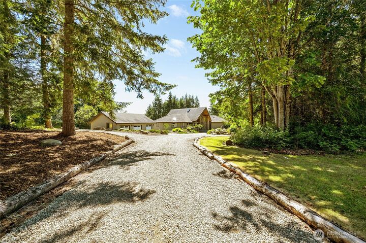 Property Photo: 474 Blue Mountain Road WA 98325