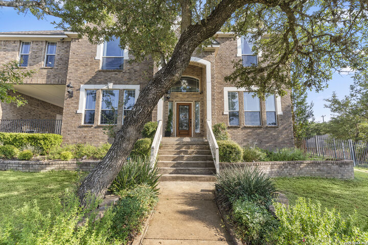 Property Photo:  9042 Woodland Trce  TX 78006 