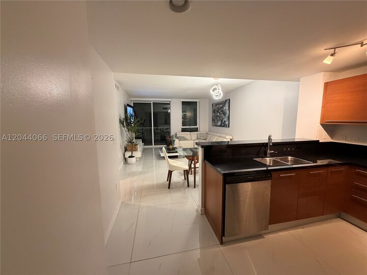 Property Photo: 253 NE 2nd St 1204 FL 33132