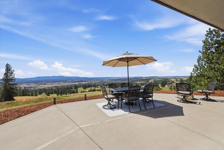 Property Photo:  16211 E Jacobs Ln  WA 99217 