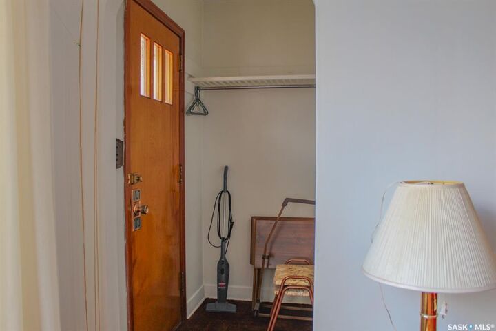 Property Photo:  108 Crawford Avenue E  SK S0E 1A0 