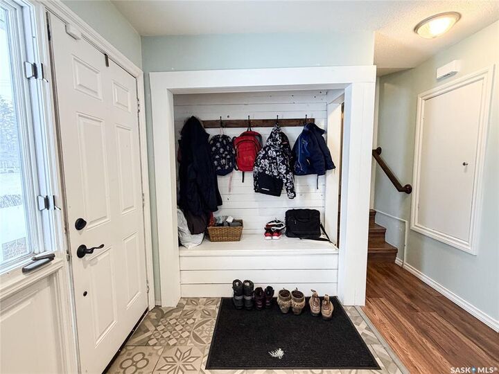 Property Photo:  420 1st Street W  SK S9X 1E5 
