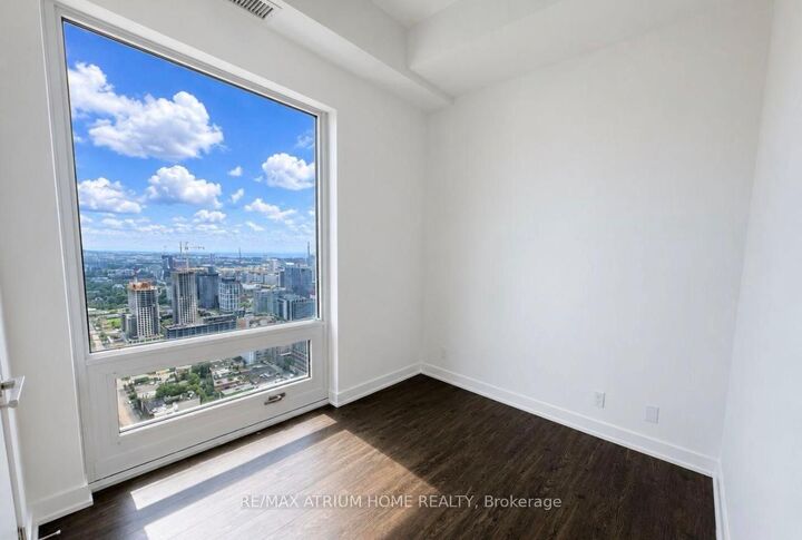 Property Photo:  88 Queen Street E 3602  ON M5C 0B6 