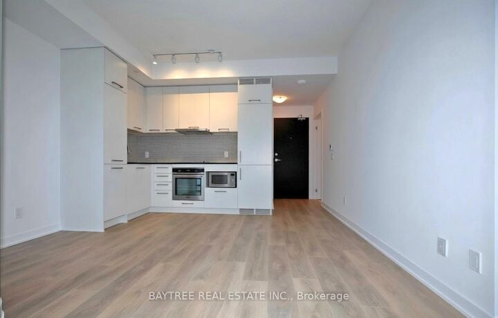 Property Photo: 87 Peter Street 2908 ON M5V 2G4