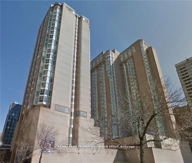 Property Photo:  55 Centre Avenue 1905  ON M5G 1R4 