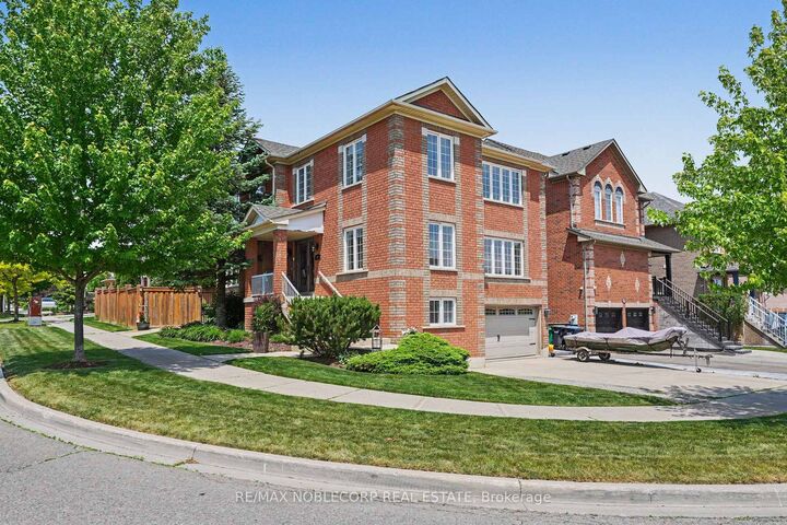 Property Photo: 37 Christensen Avenue ON L7E 2Y5