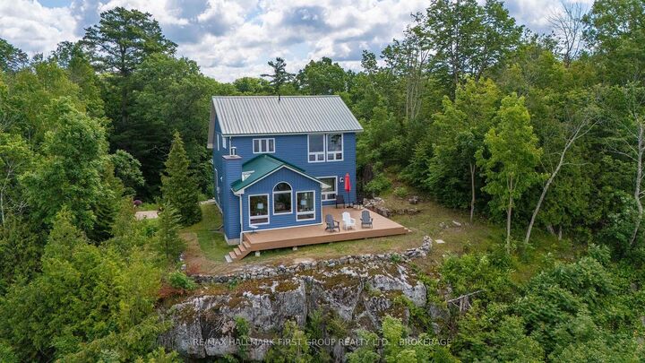 Property Photo: 812 Buck Hollow Lane ON K0E 1N0