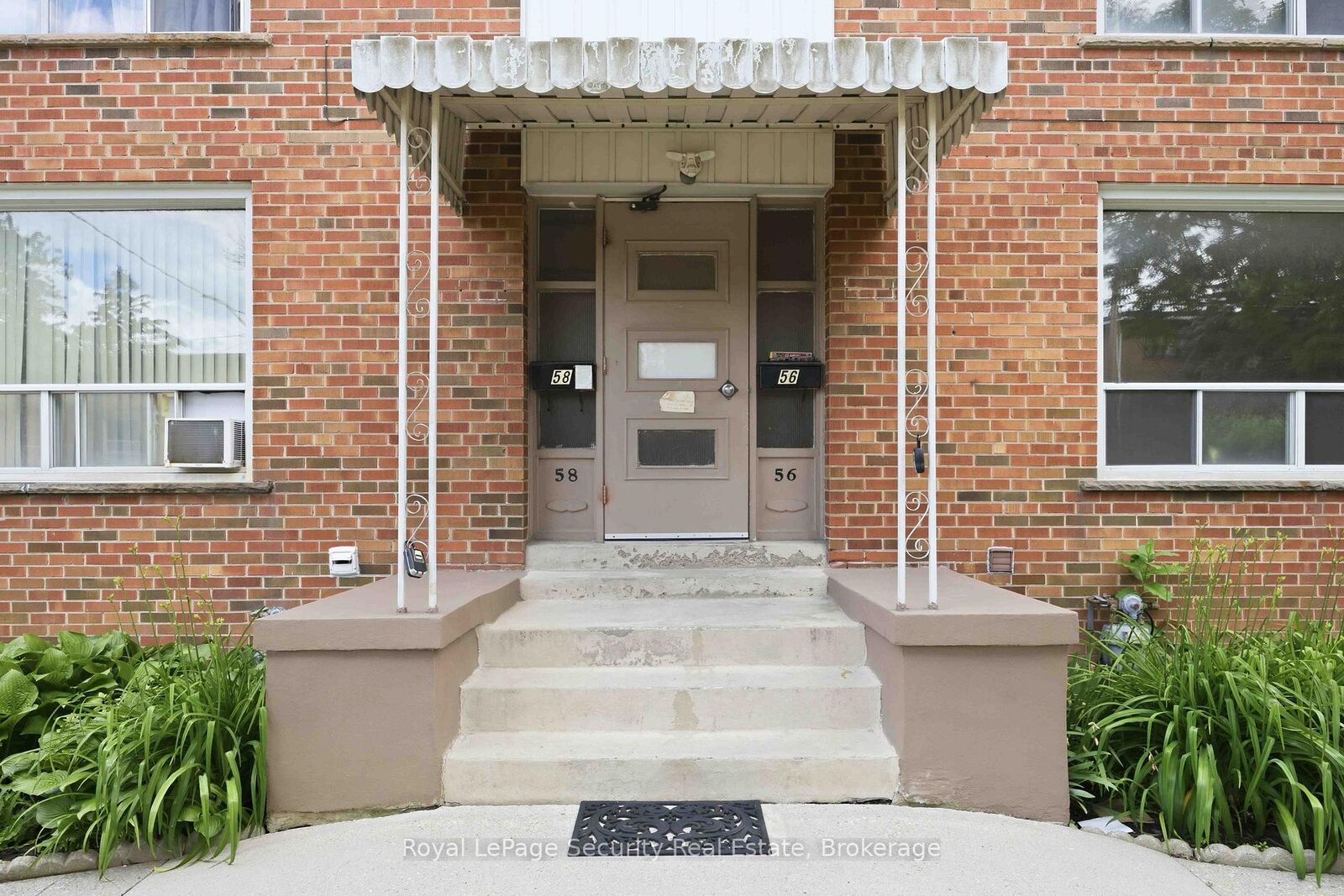 Property Photo:  58 Leduc Drive 3  ON M9W 2A9 