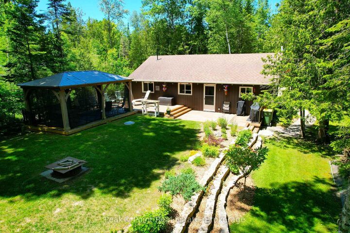 Property Photo: 6 Kahgee Street ON N0H 2G0