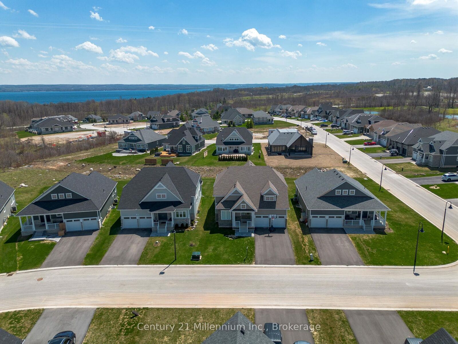 Property Photo:  103 Laurens Lane  ON N0H 1S0 