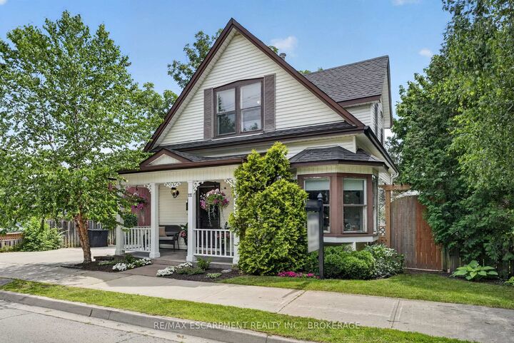 Property Photo: 111 Main Street W ON L3M 1R5