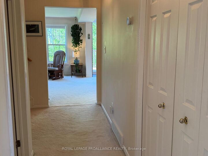 Property Photo:  40 Country Club Place  ON K6V 6T9 