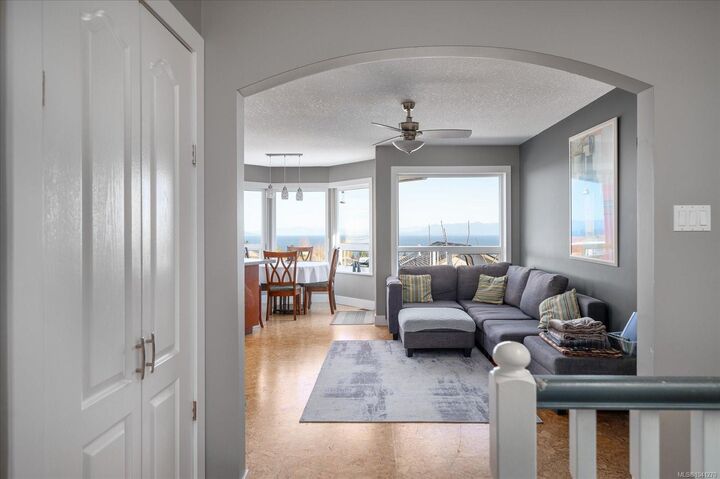 Property Photo: 6160 Dover Rd BC V9V 1C7