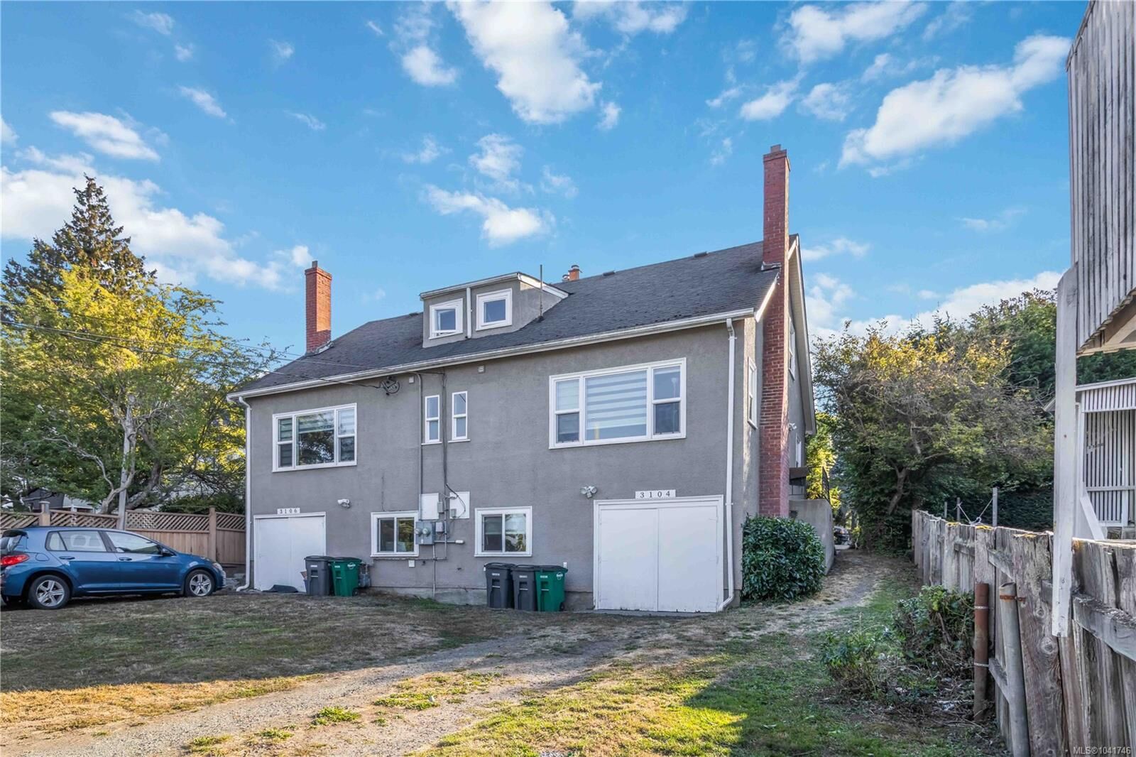 Property Photo: 3104-3106 Richmond Rd BC V8P 4P1