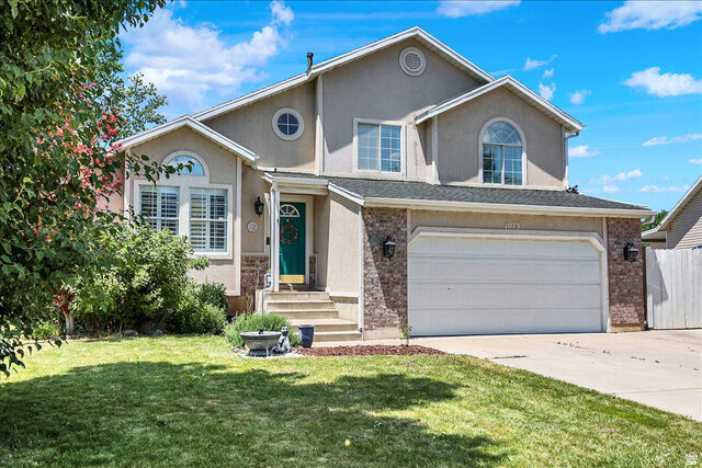 Property Photo: 1073 N 175 E UT 84041