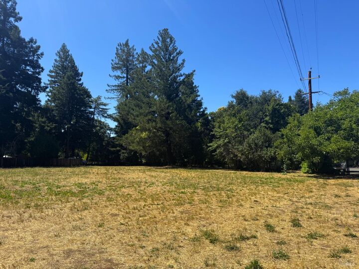 Property Photo:  132 Griswold Avenue  CA 95452 