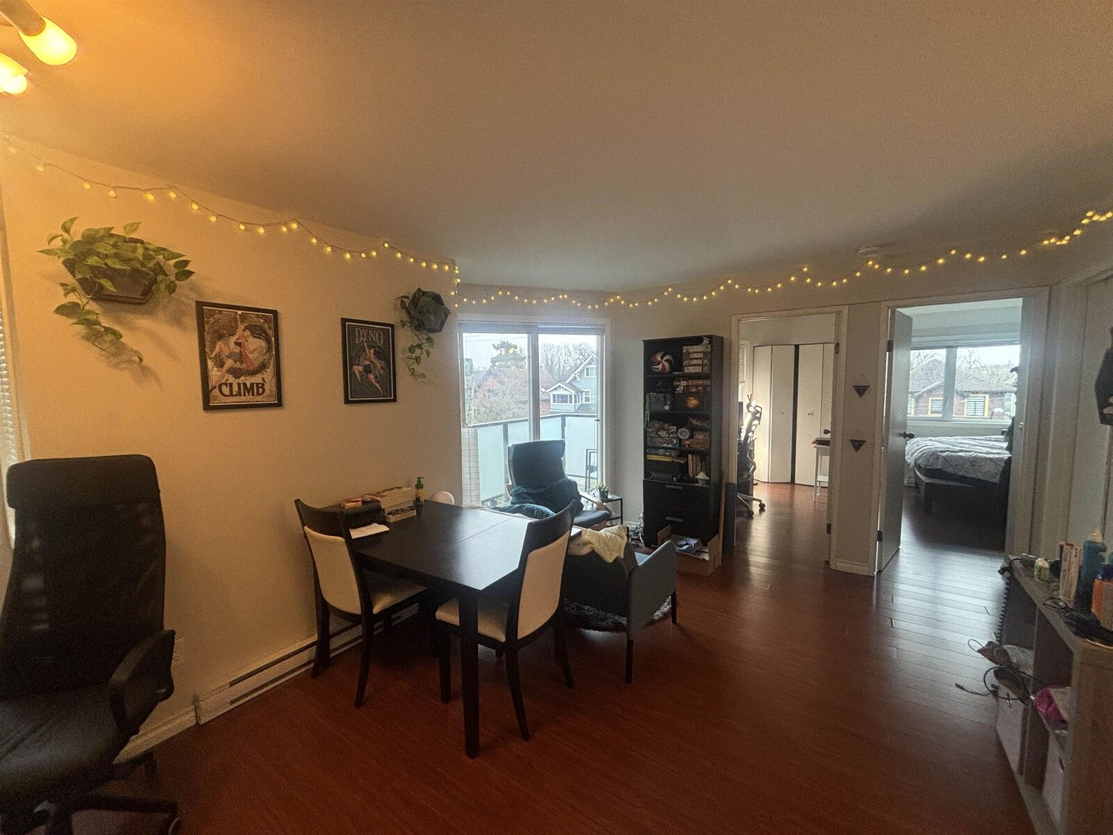 Property Photo:  2365 W 5th Avenue 302  BC V6K 1S6 
