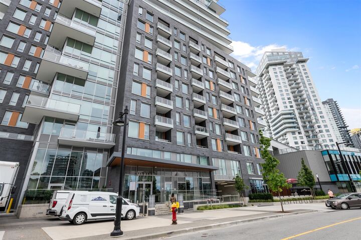 567 Emerson Street 2609 — photo 1