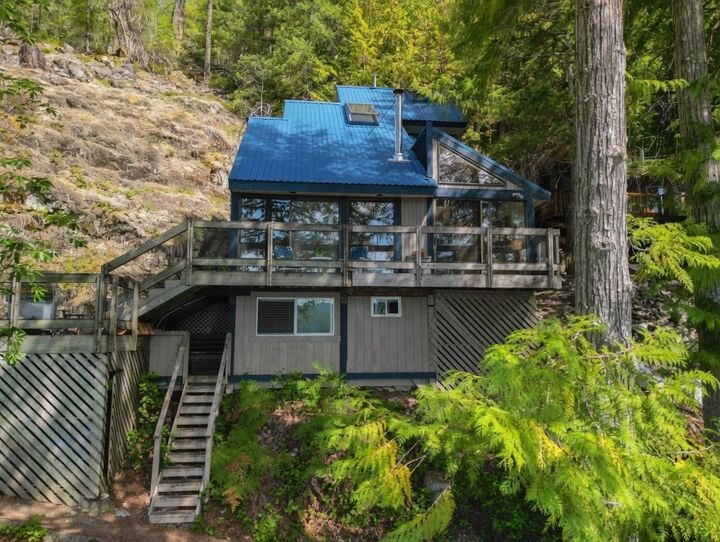Lot 24 Sakinaw Lake — photo 1