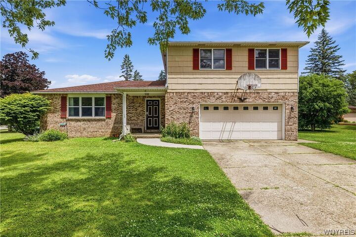 Property Photo:  15 Glendale Terrace  NY 14127 